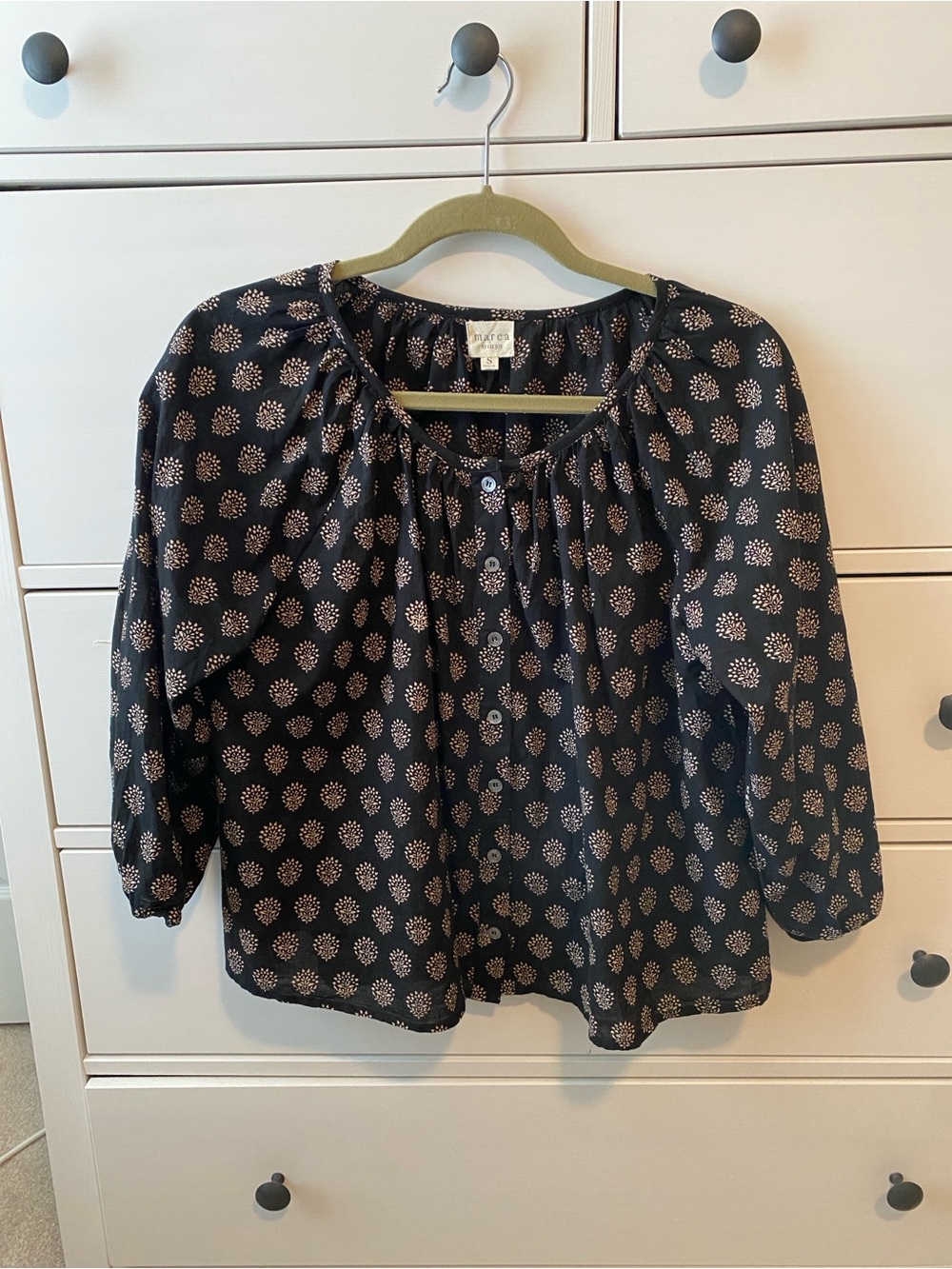 Marea Sophie Top in Black Mini Meadow